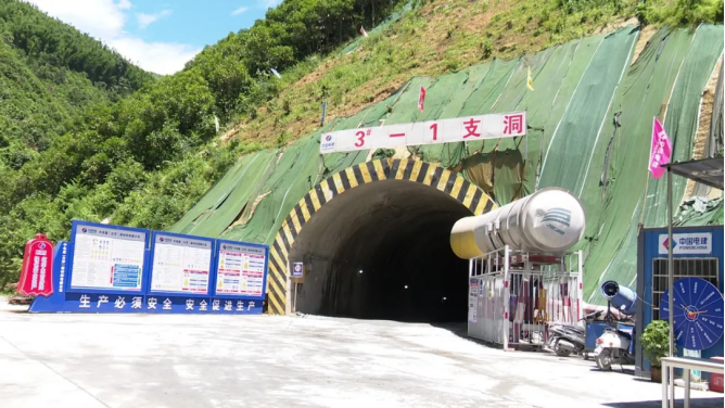 中電建廣東云浮5500萬噸/年砂石大礦即將投產，總投資近200億帶動礦機產業新機遇